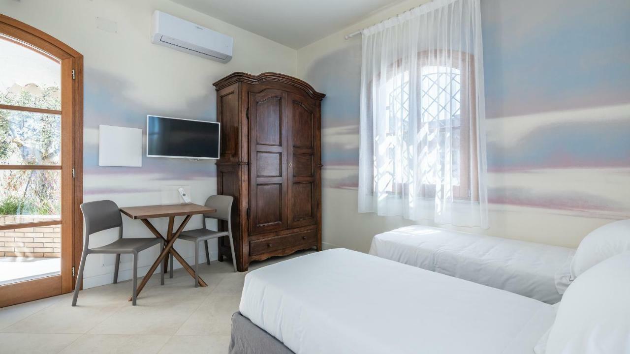 Italianway - Locanda Della Meridiana Pula Dış mekan fotoğraf